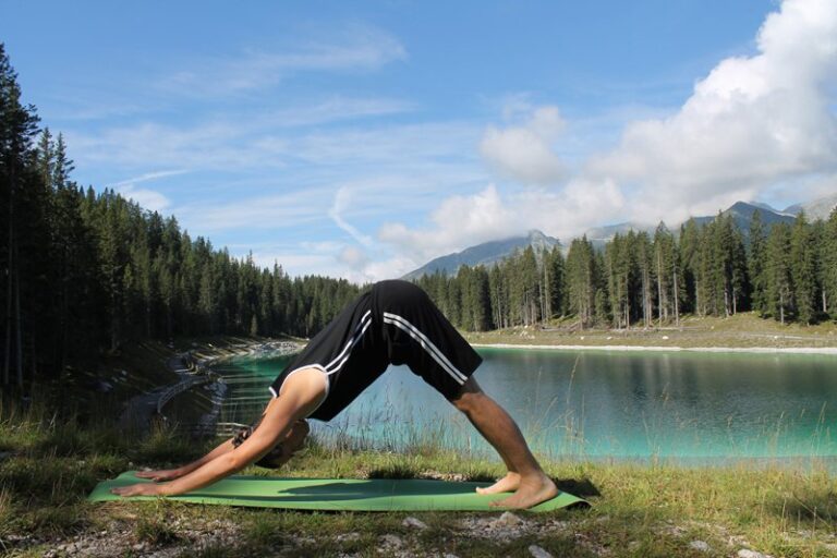 adho mukha svanasana yoga forlì