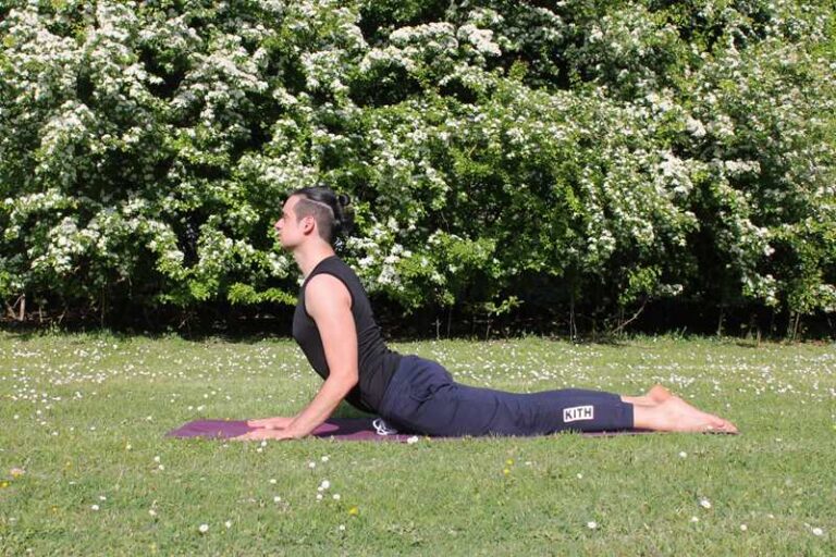 bhujangasana yoga forlì